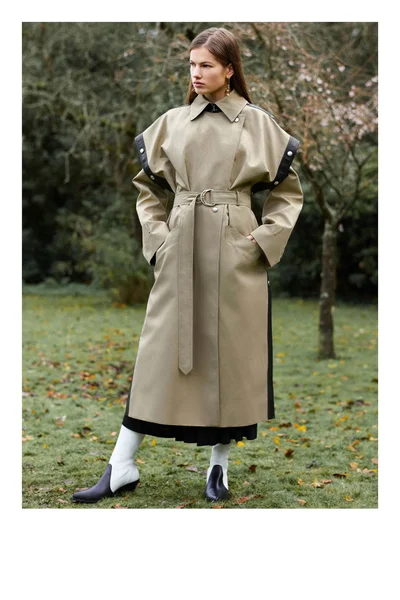 Look 12